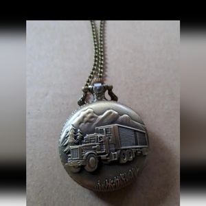 New 18 wheeler truck trucker pocket watch